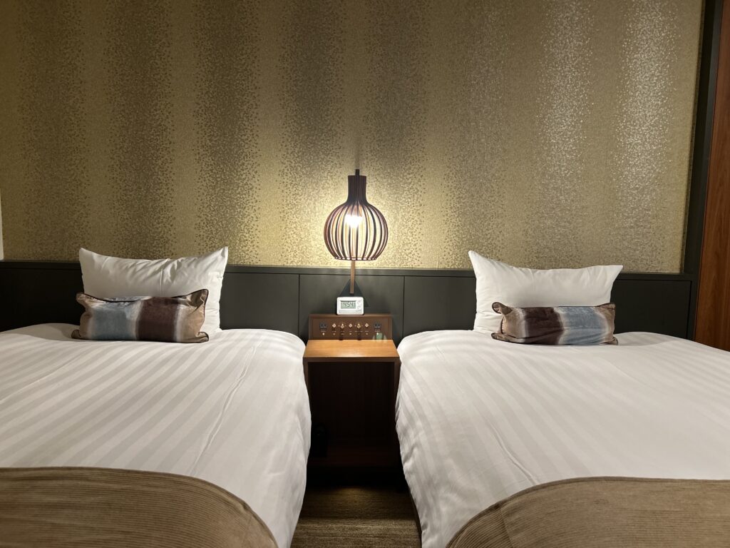 函館大沼プリンスホテルの部屋はモダンで落ち着いた雰囲気